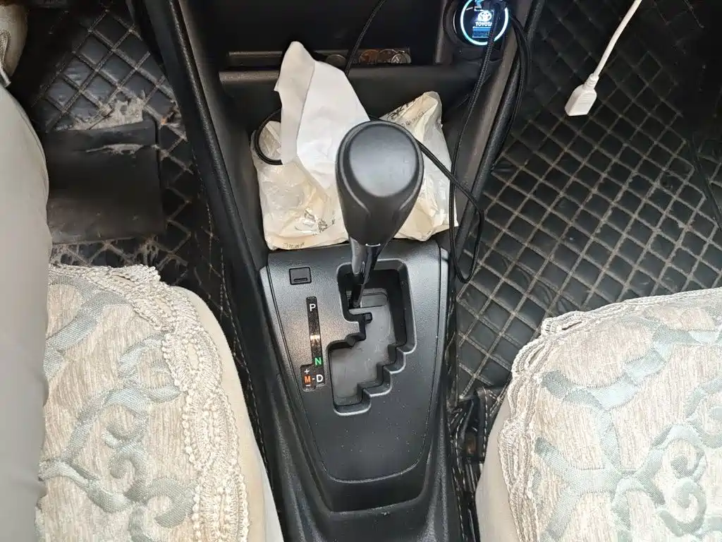 Toyota Yaris L — миниатюра 15
