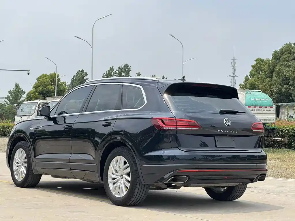 Volkswagen Touareg — миниатюра 3