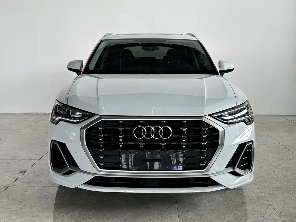Audi Q3 2022 35 TFSI Fashion
