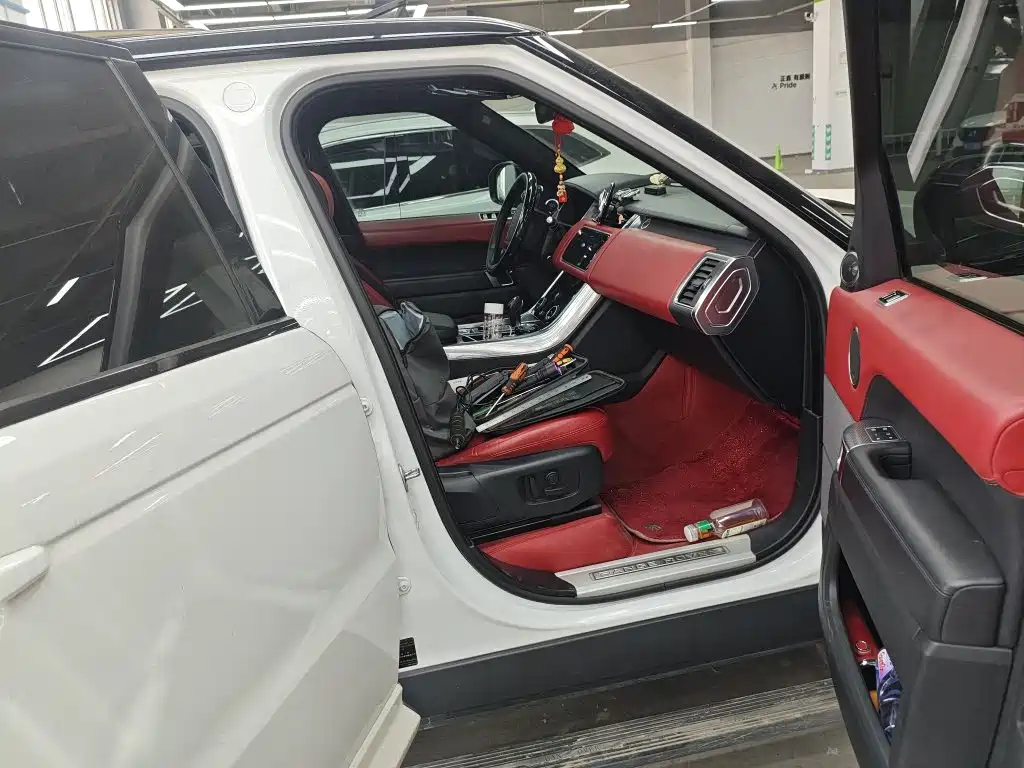 Land Rover Sport — миниатюра 16