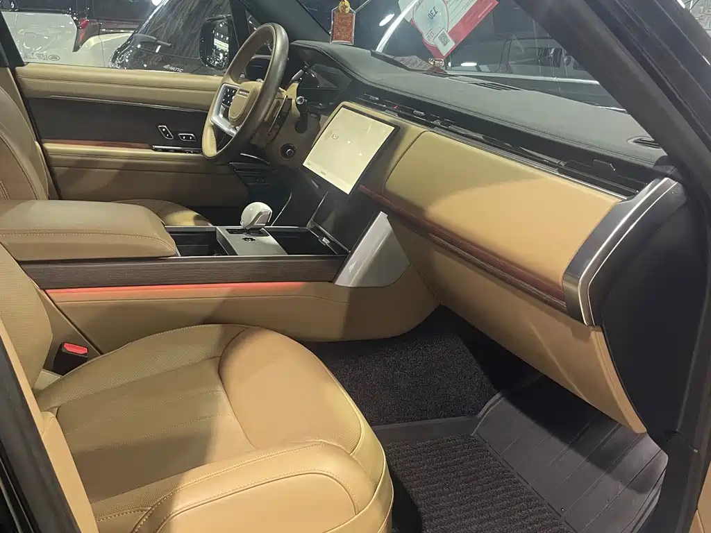 Land Rover Range Rover — миниатюра 9