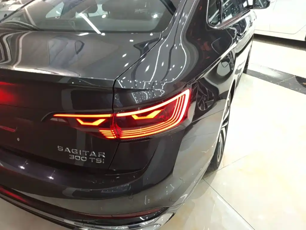 Volkswagen Sagitar — миниатюра 8