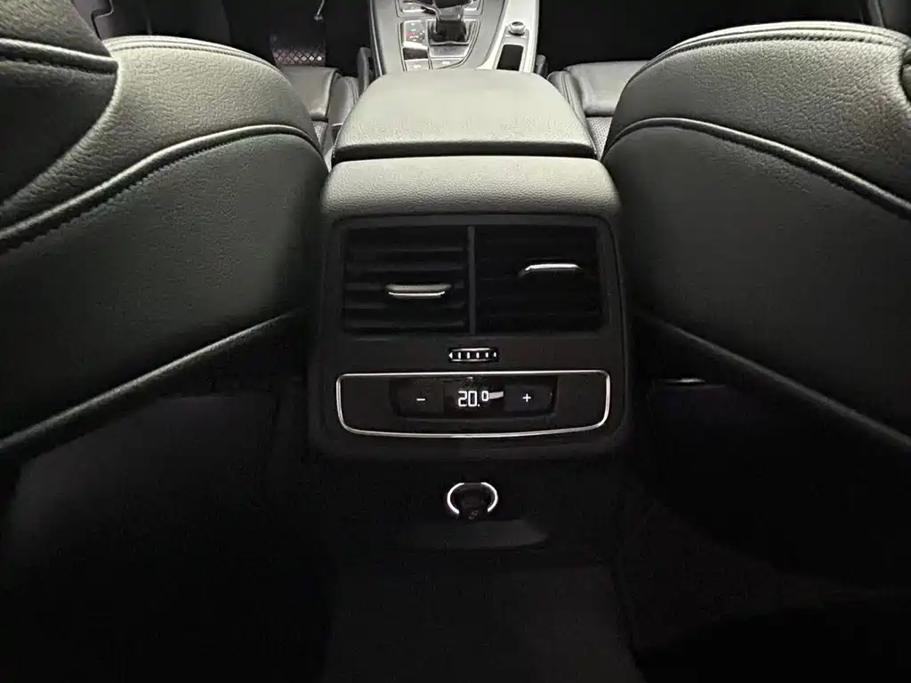 Audi A5 (Import) — миниатюра 21