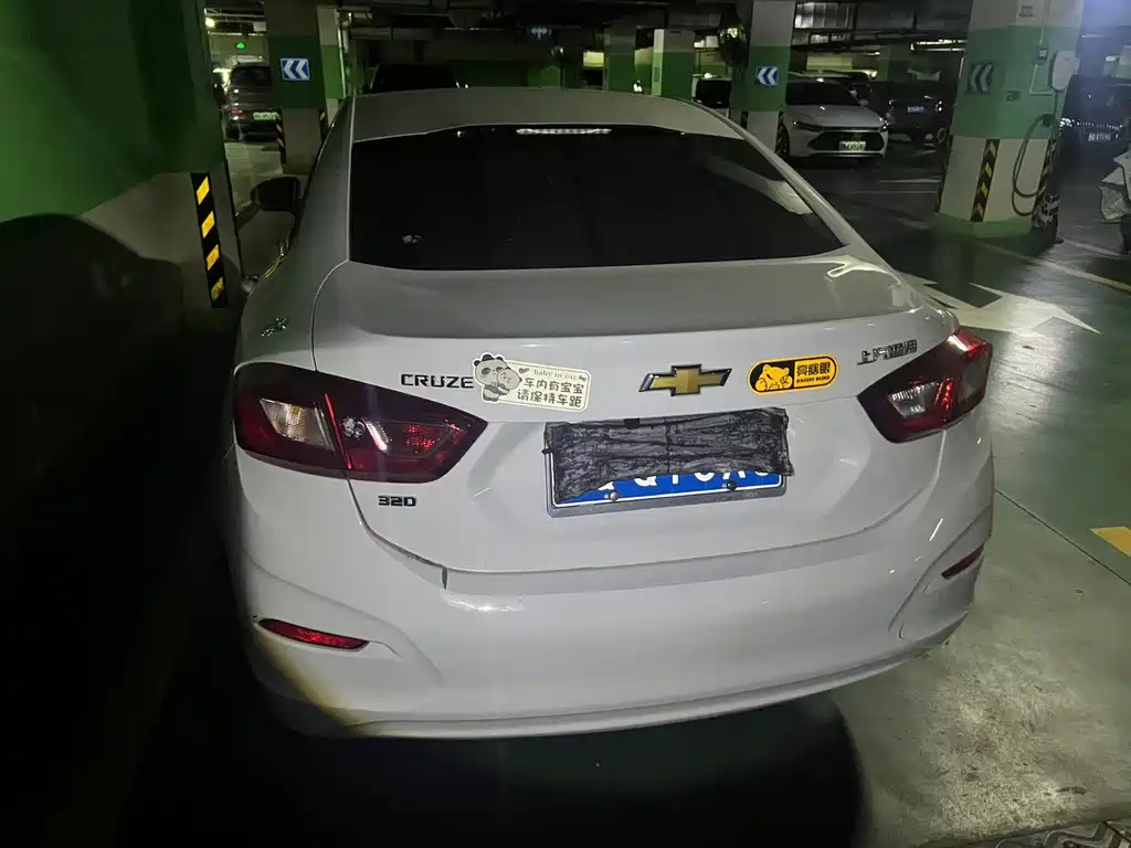 Chevrolet Cruze — миниатюра 12