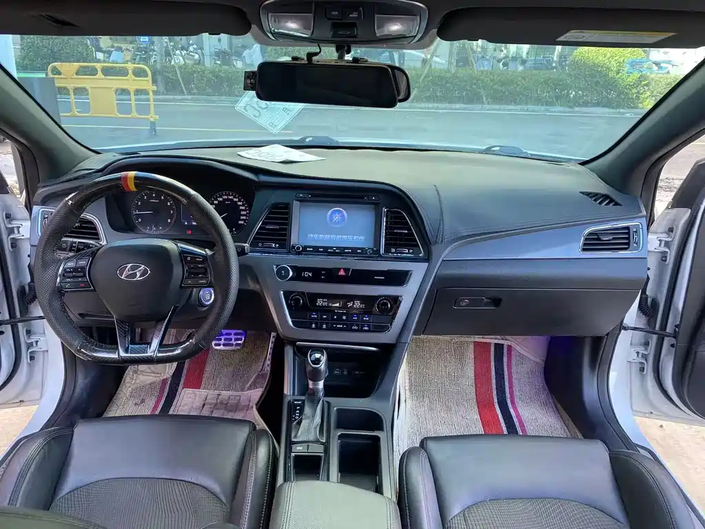 Hyundai Sonata — миниатюра 13