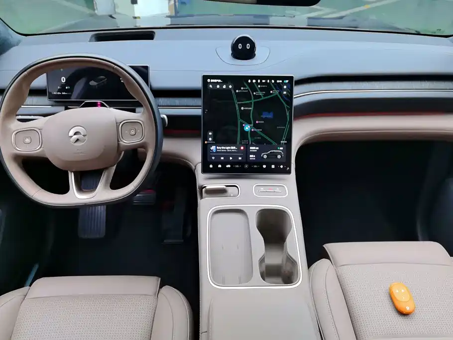 NIO ES6 — миниатюра 12