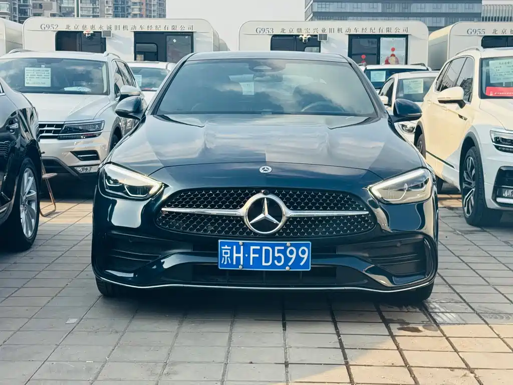 Mercedes-Benz C-Class 2023