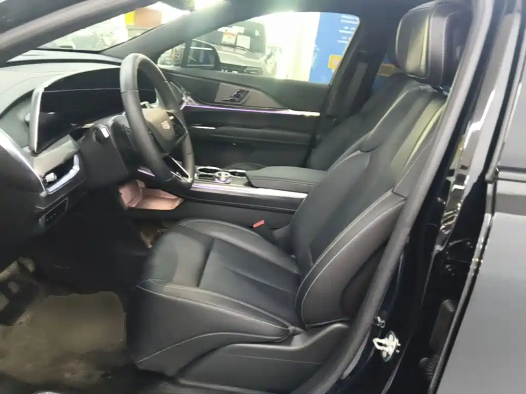 Cadillac XT5 — миниатюра 15