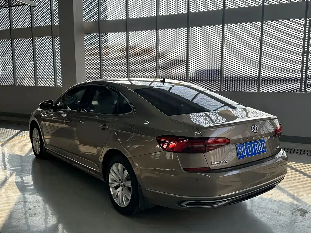 Volkswagen Passat 2019 330TSI Elite VI