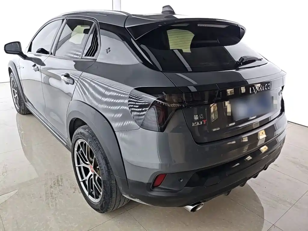 Lynk & Co 02 — миниатюра 5