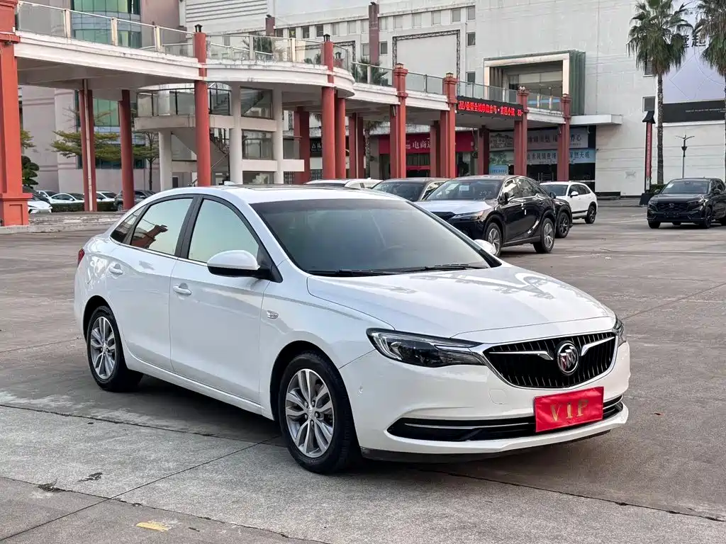 Buick Excelle — миниатюра 3