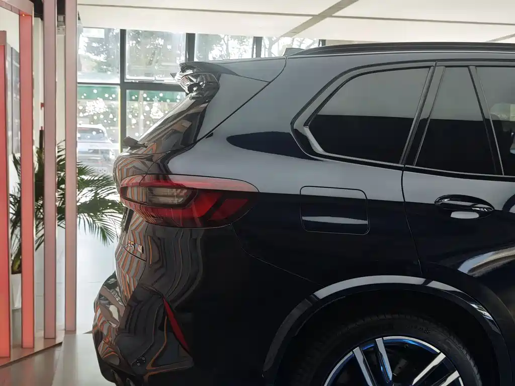 BMW X5 M