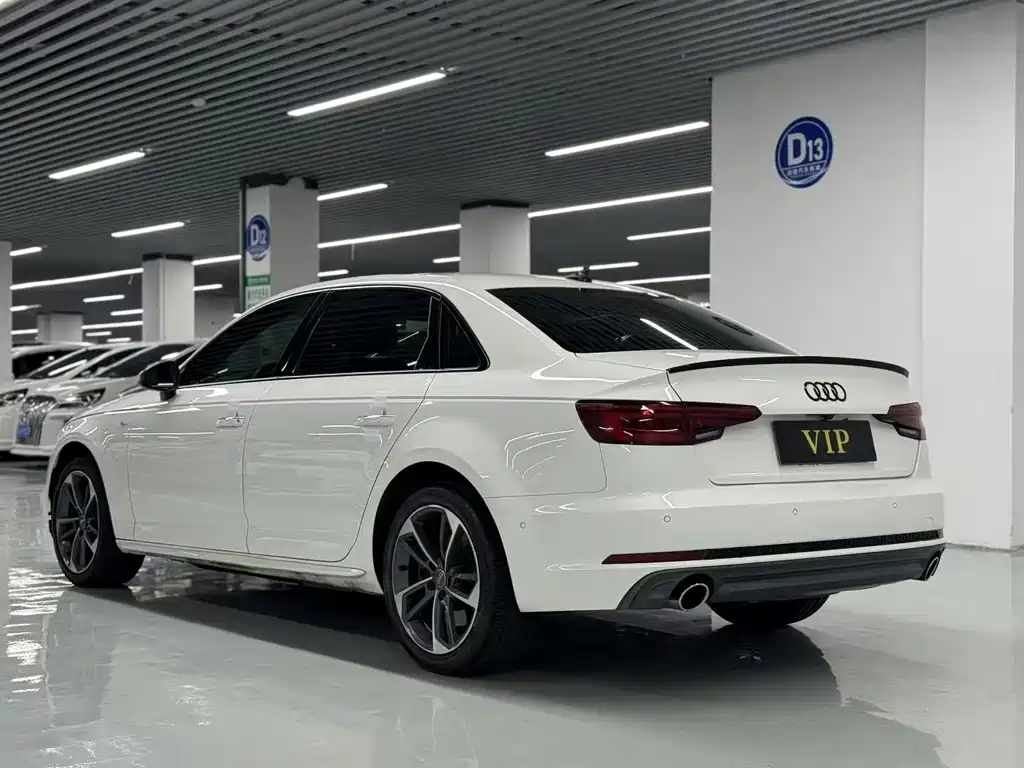 Audi A4L — миниатюра 7