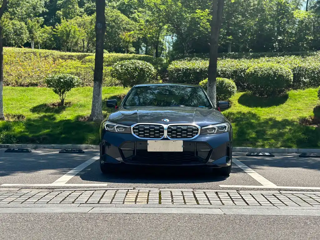 BMW 3 Series 2024 325Li M Sport Package