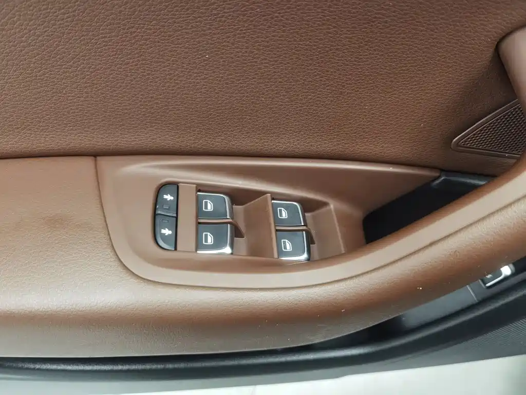 Audi A6L — миниатюра 9
