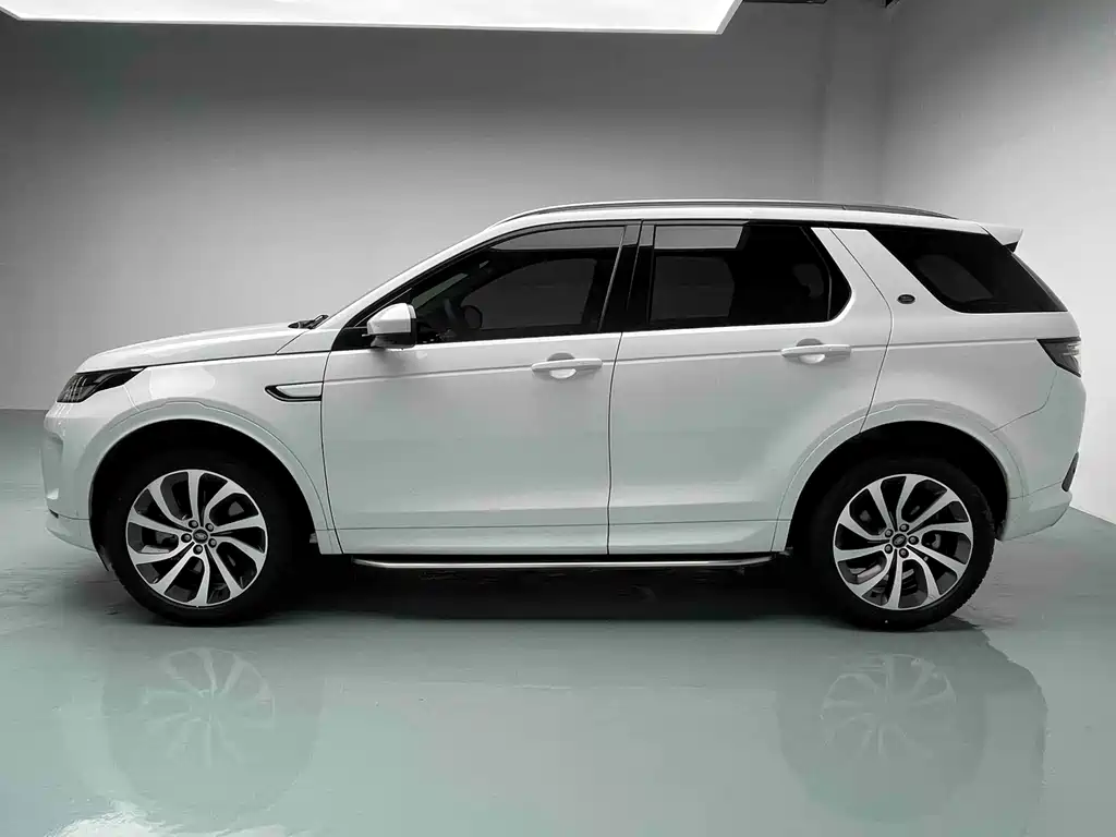 Land Rover Discovery Sport 2022 249PS R-Dynamic S 5 мест