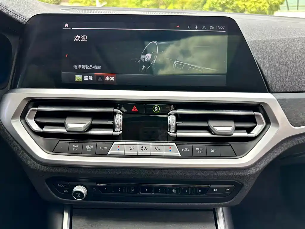 BMW 3 Series — миниатюра 16