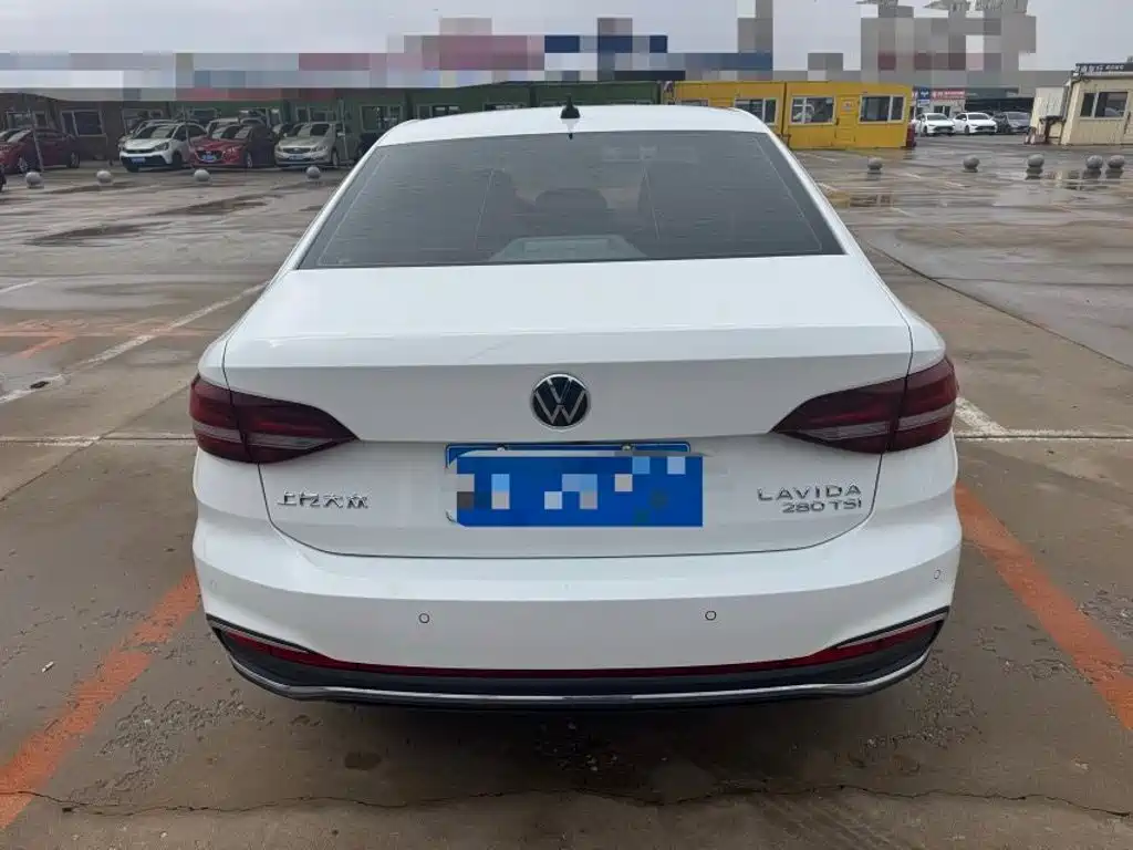 Volkswagen Lavida — миниатюра 7