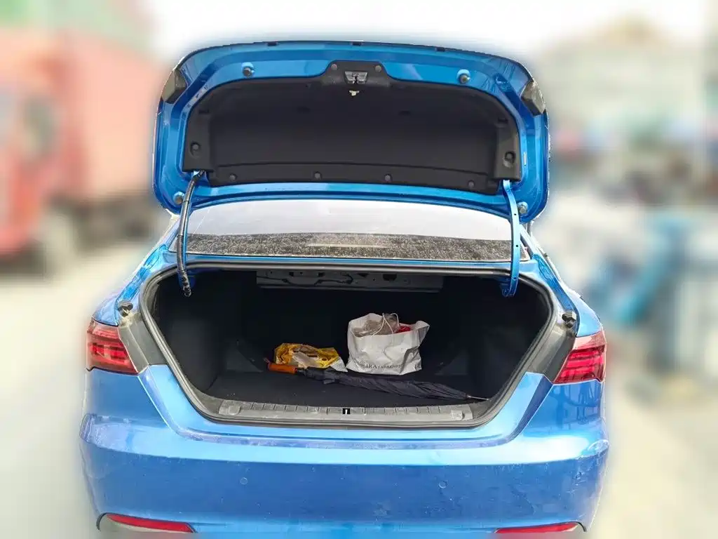 Geely Binrui — миниатюра 10