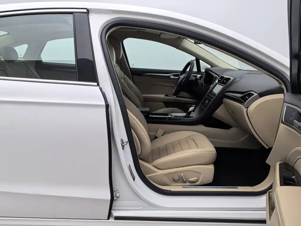Ford Mondeo — миниатюра 23