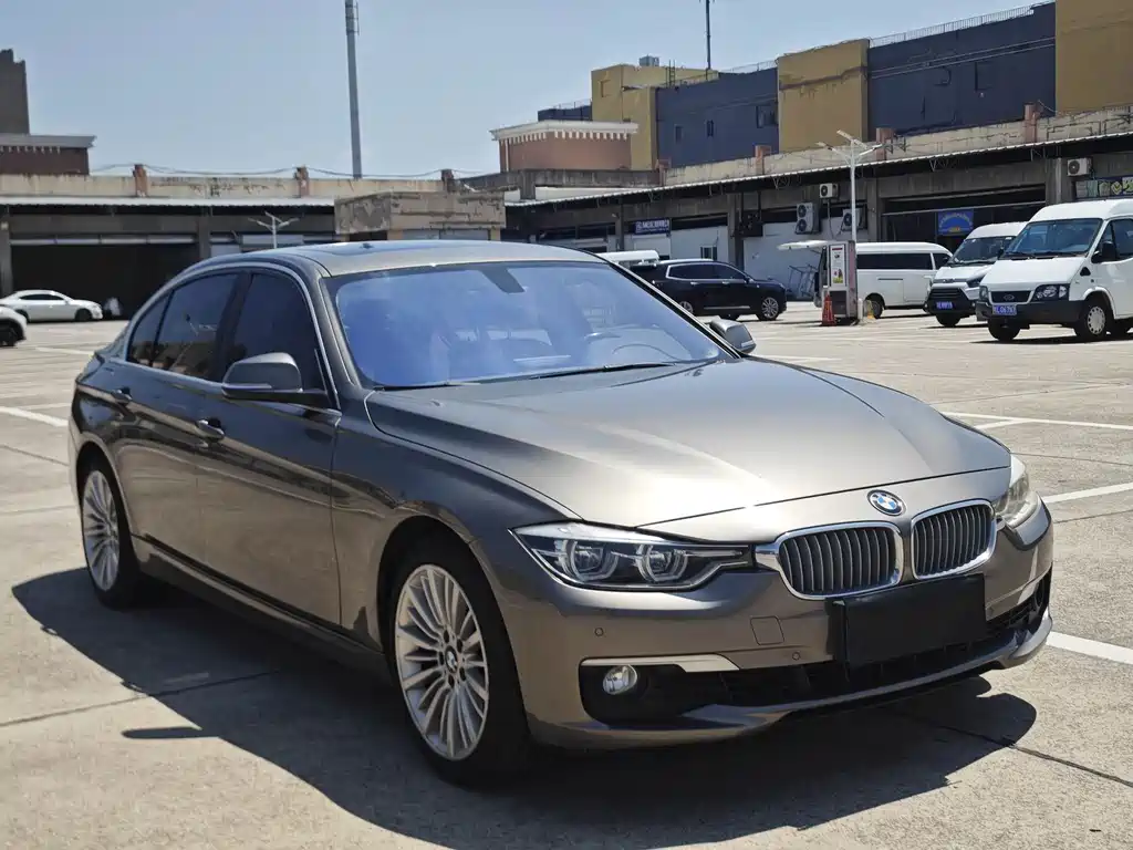 BMW 3 Series — миниатюра 3