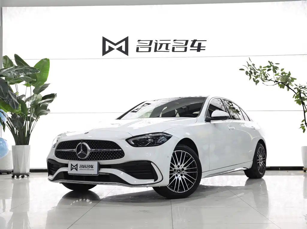 Mercedes-Benz C-Class 2025