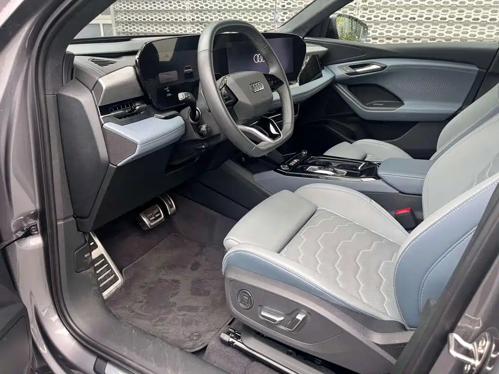 Audi Q6L e-tron — миниатюра 7