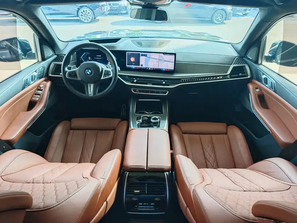 BMW X7 — миниатюра 16