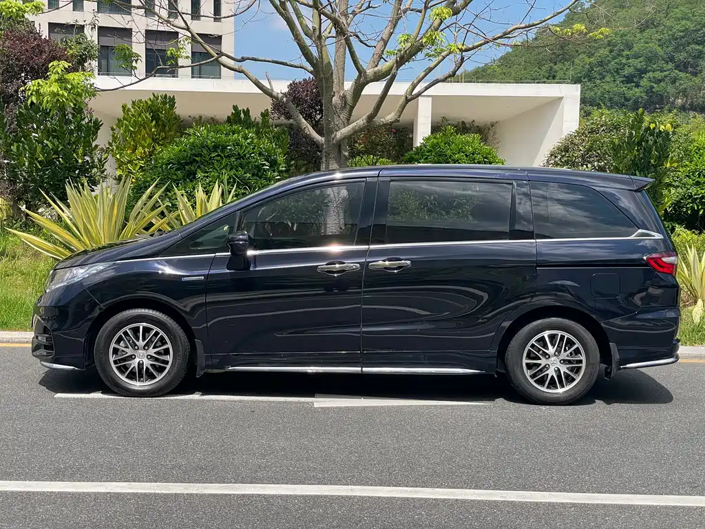 Honda Odyssey 2021 2.0L