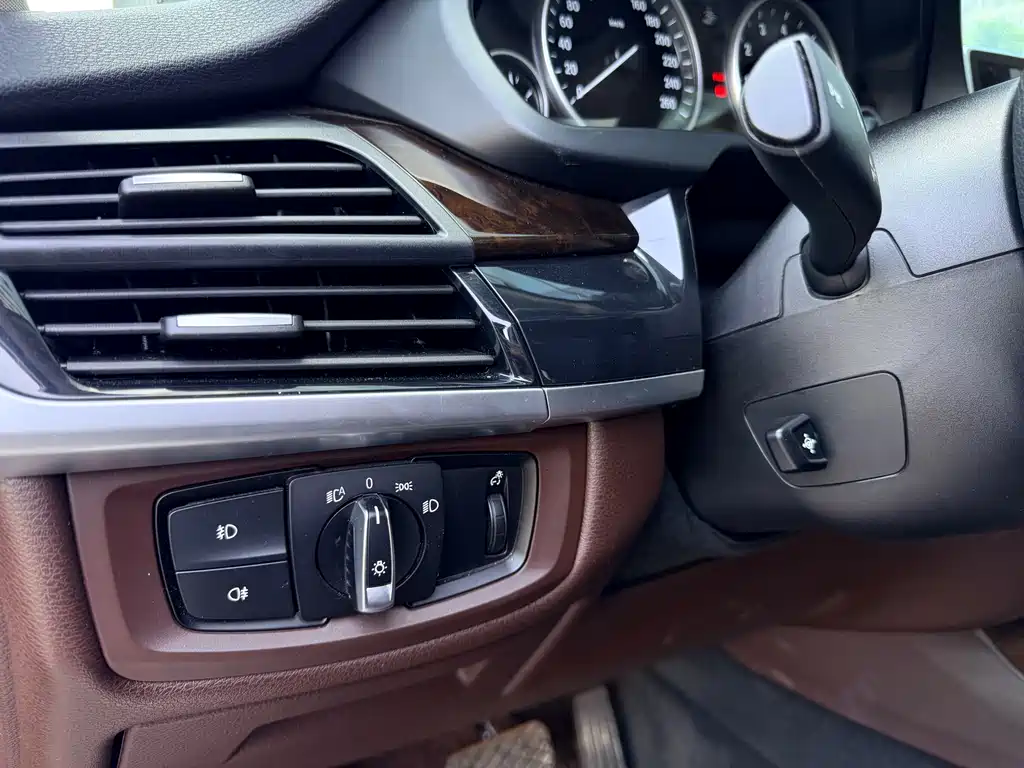 BMW X5 2014 xDrive35i Elegant