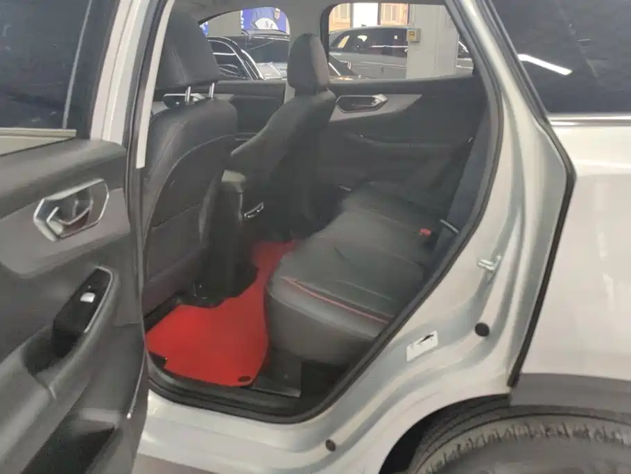 BAIC X7 — миниатюра 11