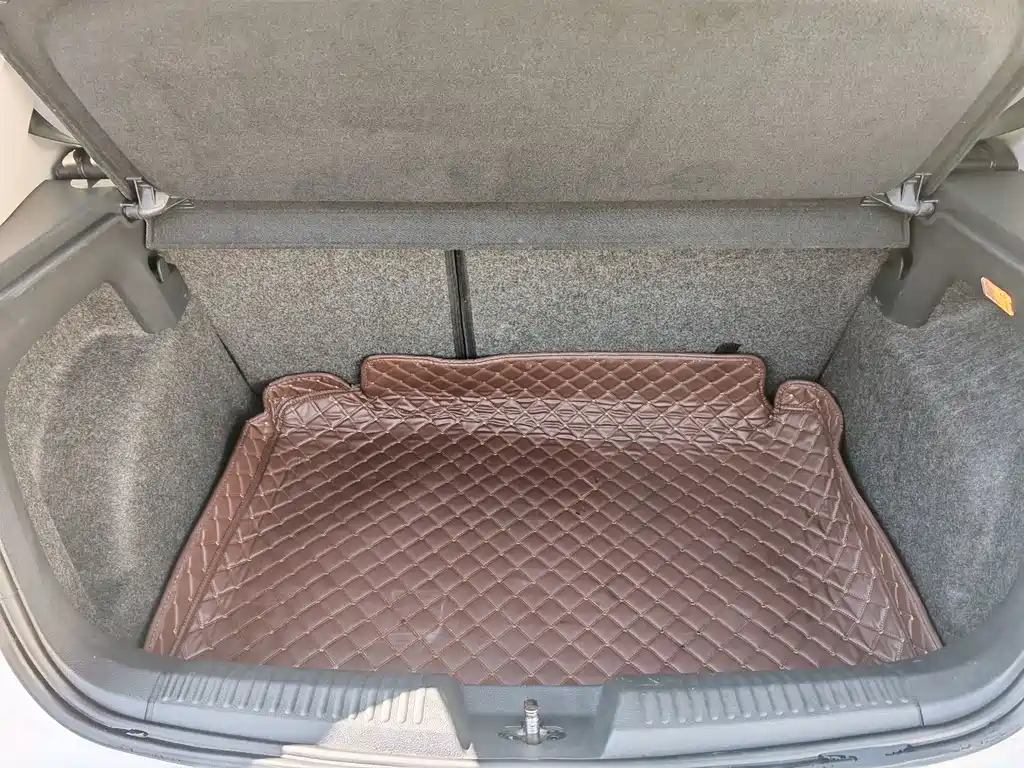 Volkswagen Polo — миниатюра 11