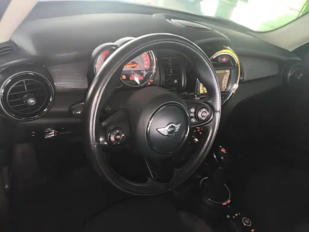 MINI Mini — миниатюра 11