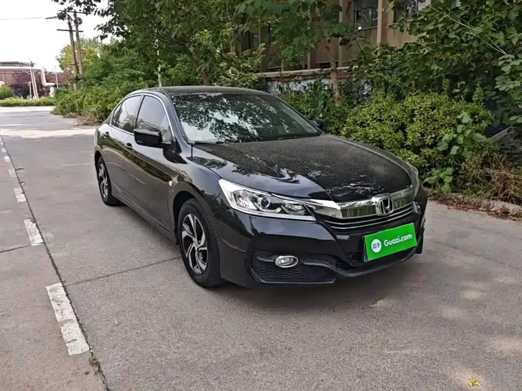 Honda Accord — миниатюра 4
