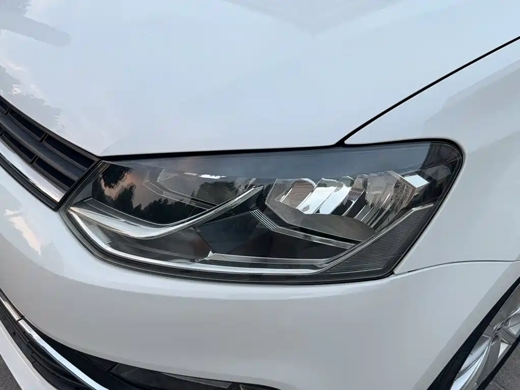 Volkswagen Polo — миниатюра 17