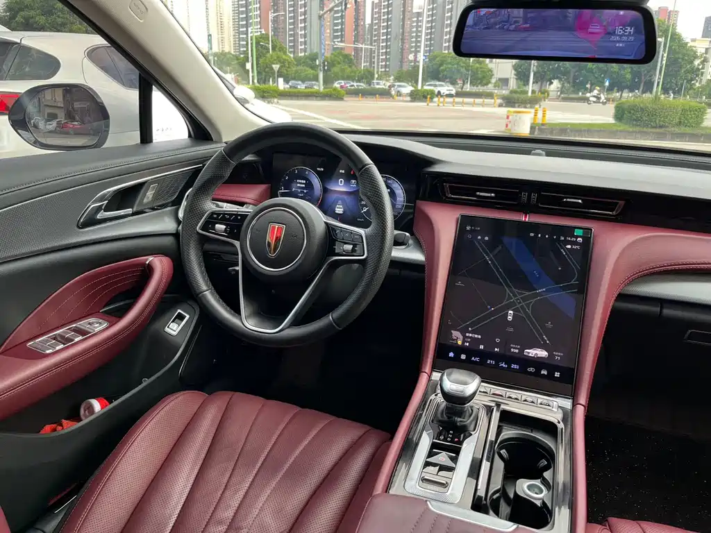 Hongqi Hongqi H5 — миниатюра 10