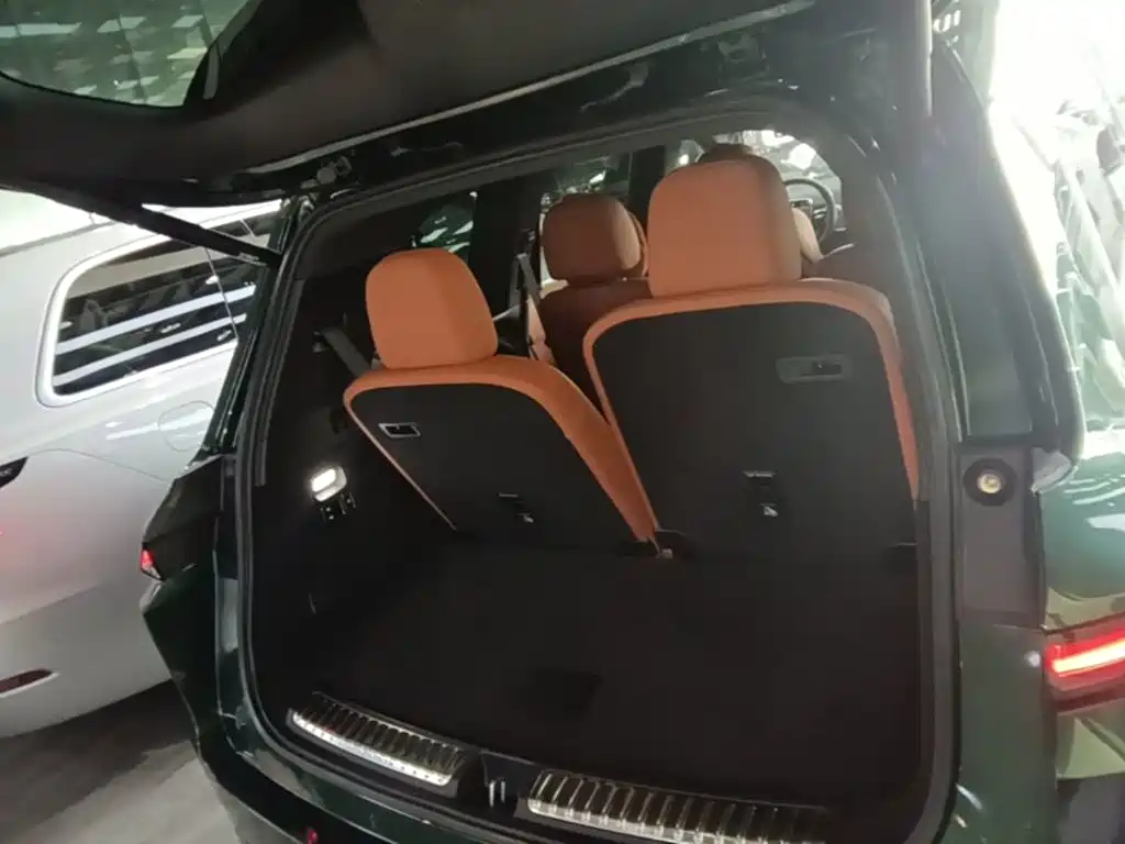 Li Auto Li L9 — миниатюра 19