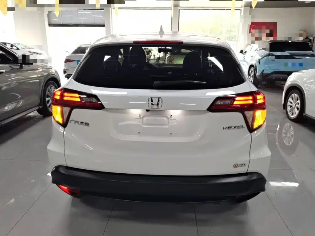 Honda Vezel — миниатюра 6