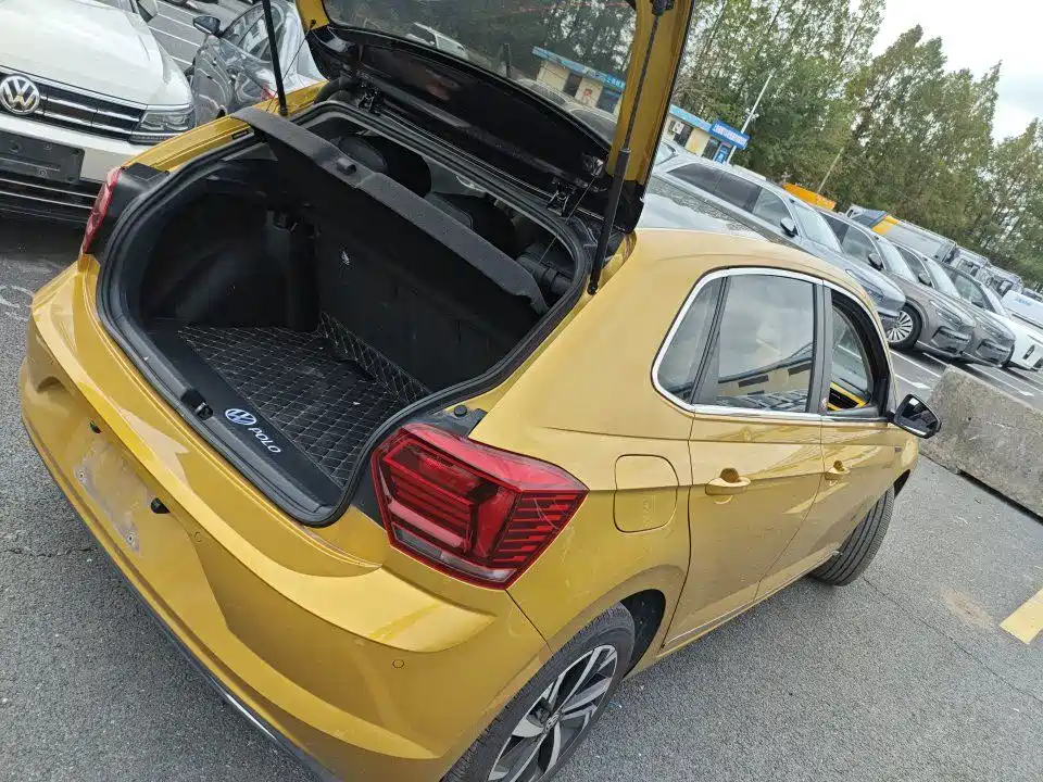 Volkswagen Polo — миниатюра 7