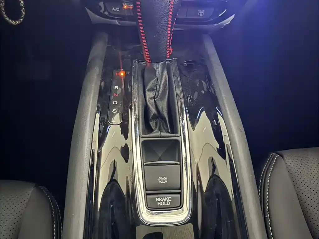 Honda Vezel — миниатюра 16