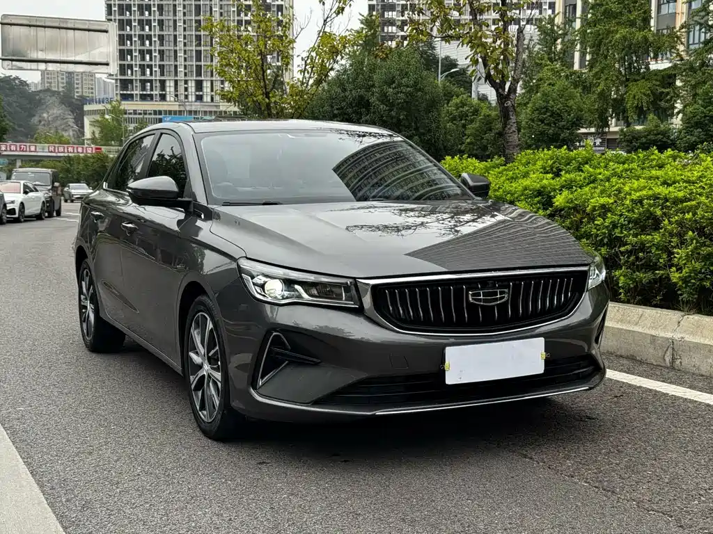 Geely Emgrand — миниатюра 3
