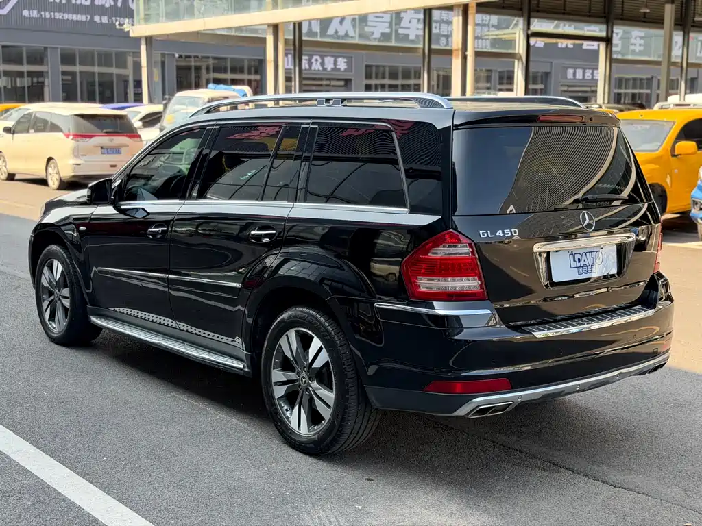 Mercedes-Benz GL-Class — миниатюра 8