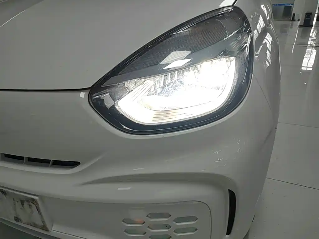 Roewe Clever — миниатюра 24