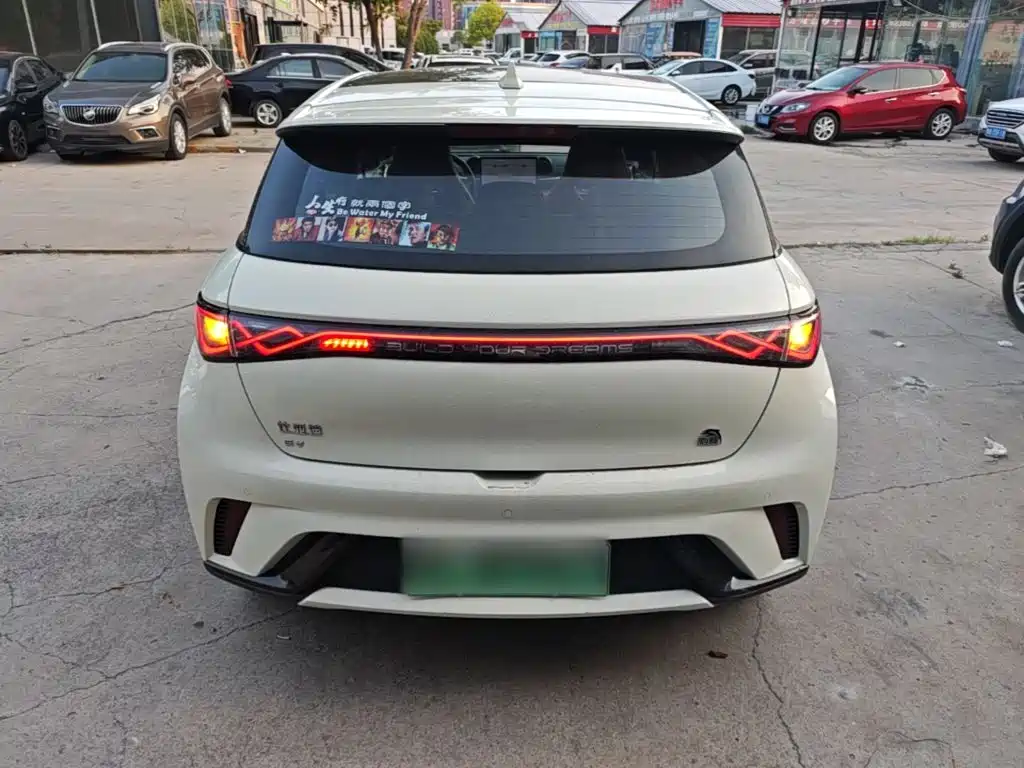 BYD Dolphin — миниатюра 6