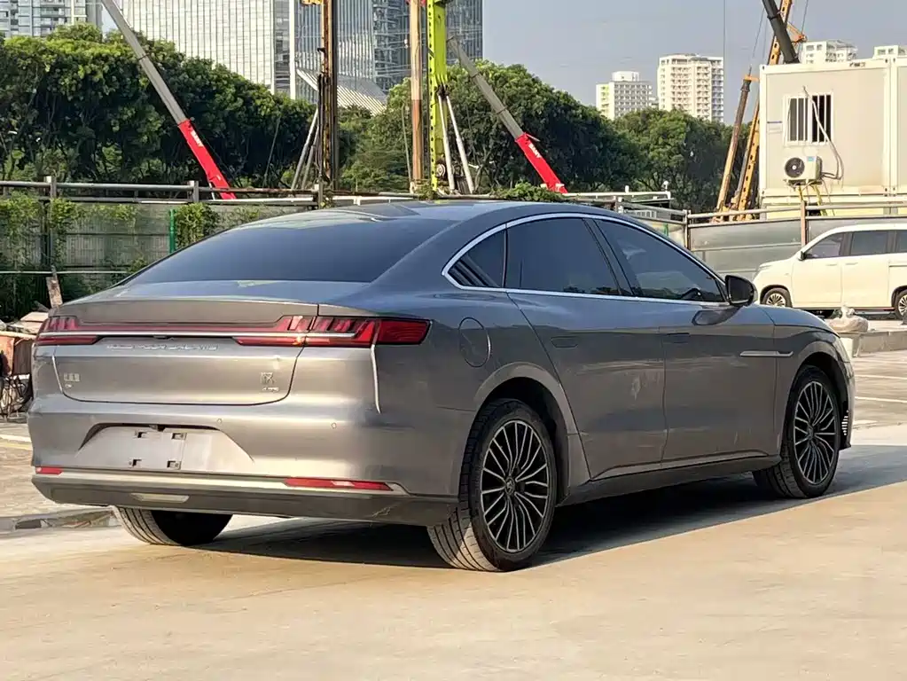 BYD Han — миниатюра 9