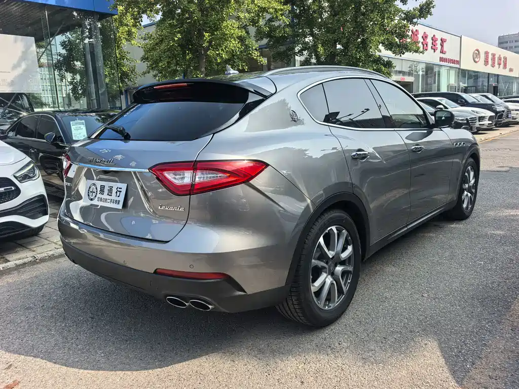 Maserati Levante — миниатюра 17