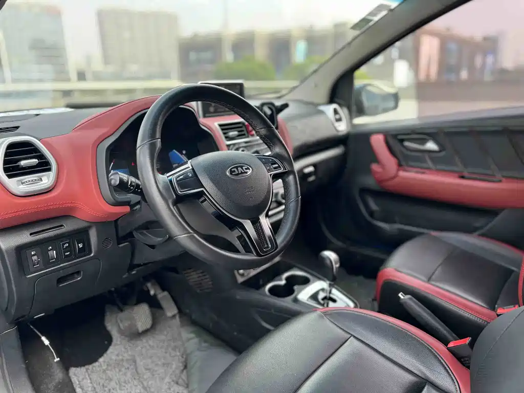 JAC JAC iEV6E — миниатюра 7