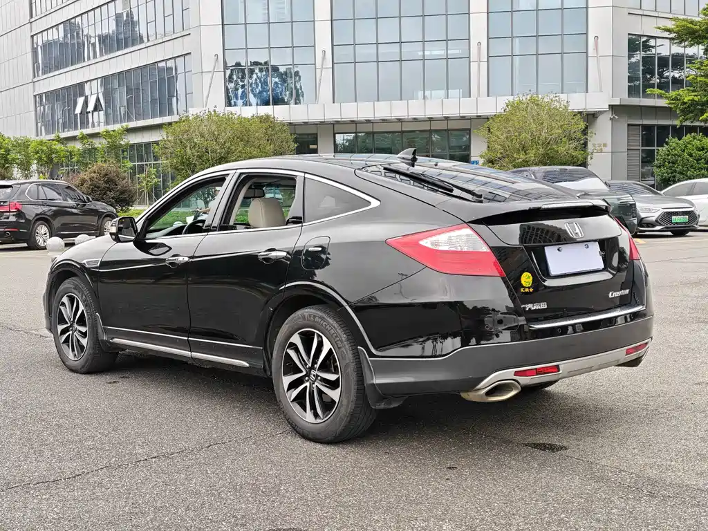 Honda Crosstour — миниатюра 15