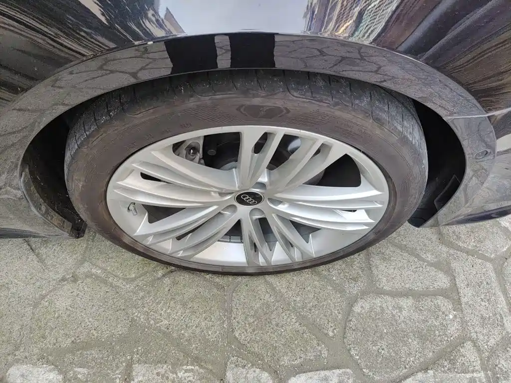 Audi A7L — миниатюра 25