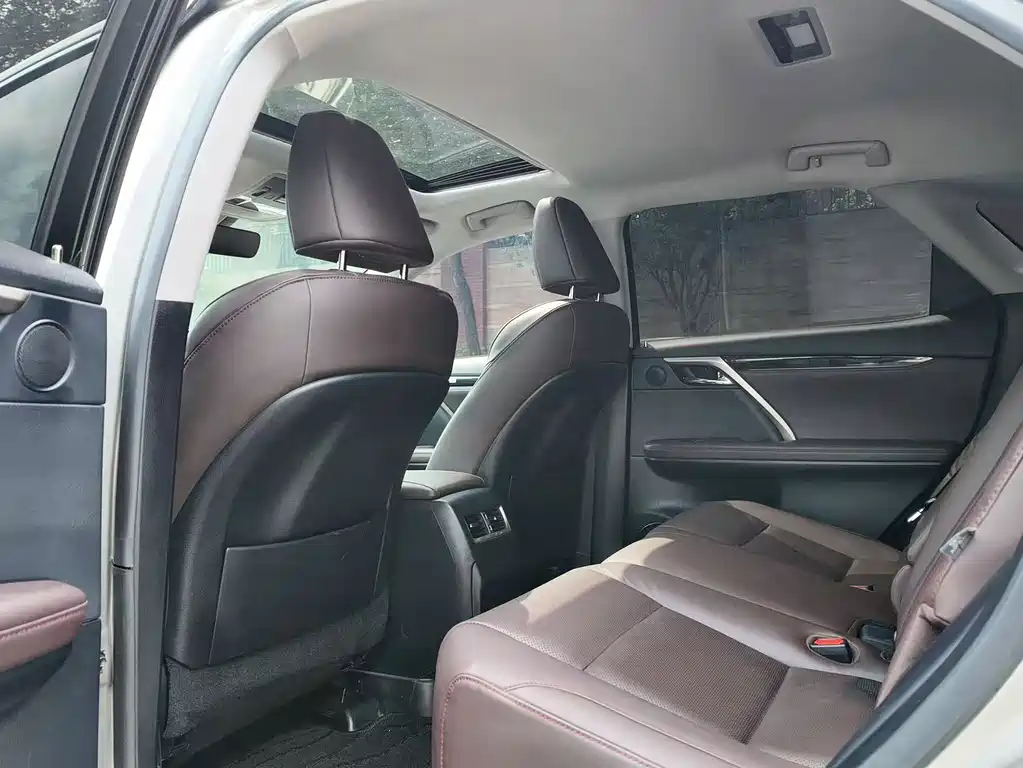 Lexus RX — миниатюра 11